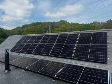 9.3kW 465W AIKO Solar Panels | Fox 8kW Hybrid | 2 X EP11 10.36kWh batteries | RH12 4PZ